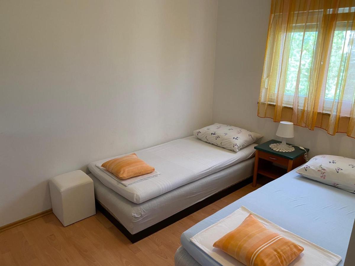 Apartman Olic Razanac Exterior photo